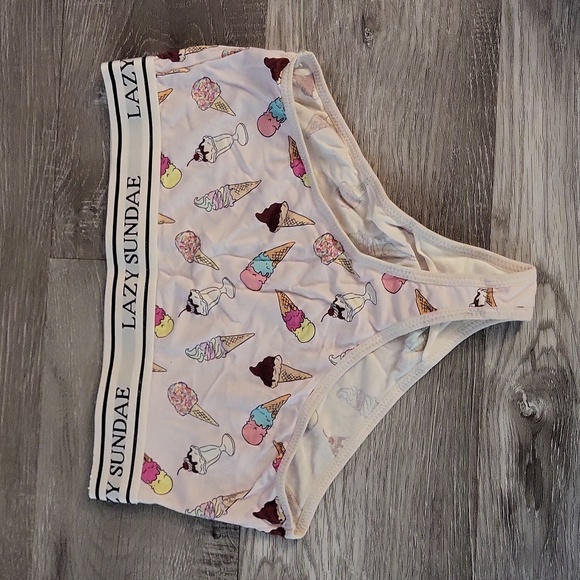 Pop underwear - Picture 3 of 4